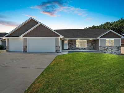 2909 Sussex Rd, Green Bay, WI, 54311