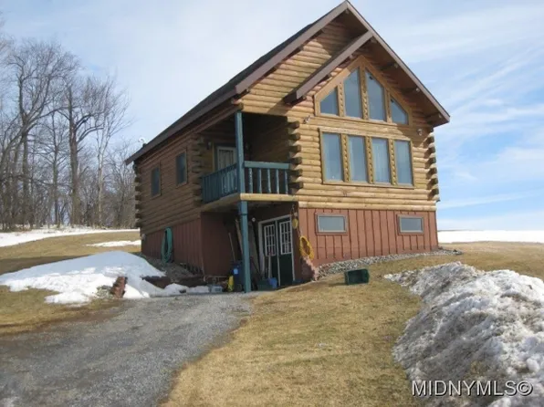 1778 Daytonville Rd, Waterville, NY 13480