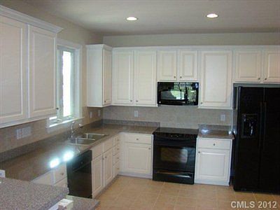 4th image of 6618 Glenlivet Ct