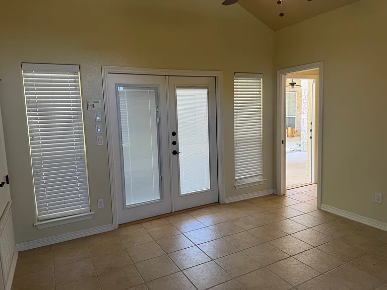2303 High View Dr — Photo 30