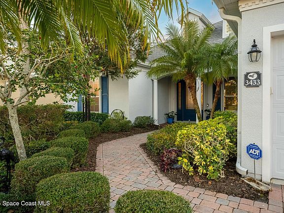 5th image of 3433 Carambola Cir