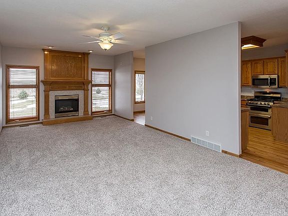 5th image of 13620 NE 46th St