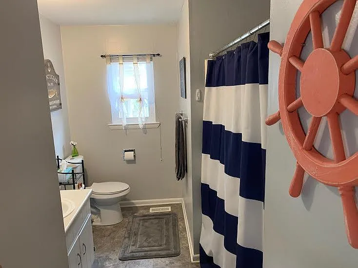 9309 Somerset Dr — Photo 5