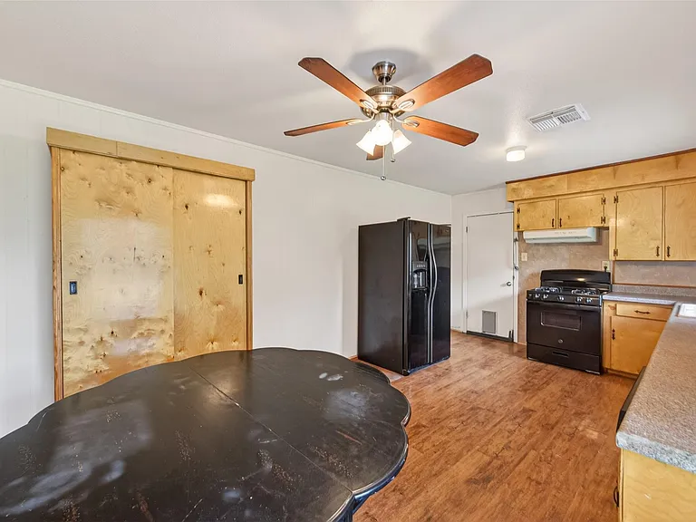 4019 Beatrice Ave — Photo 18