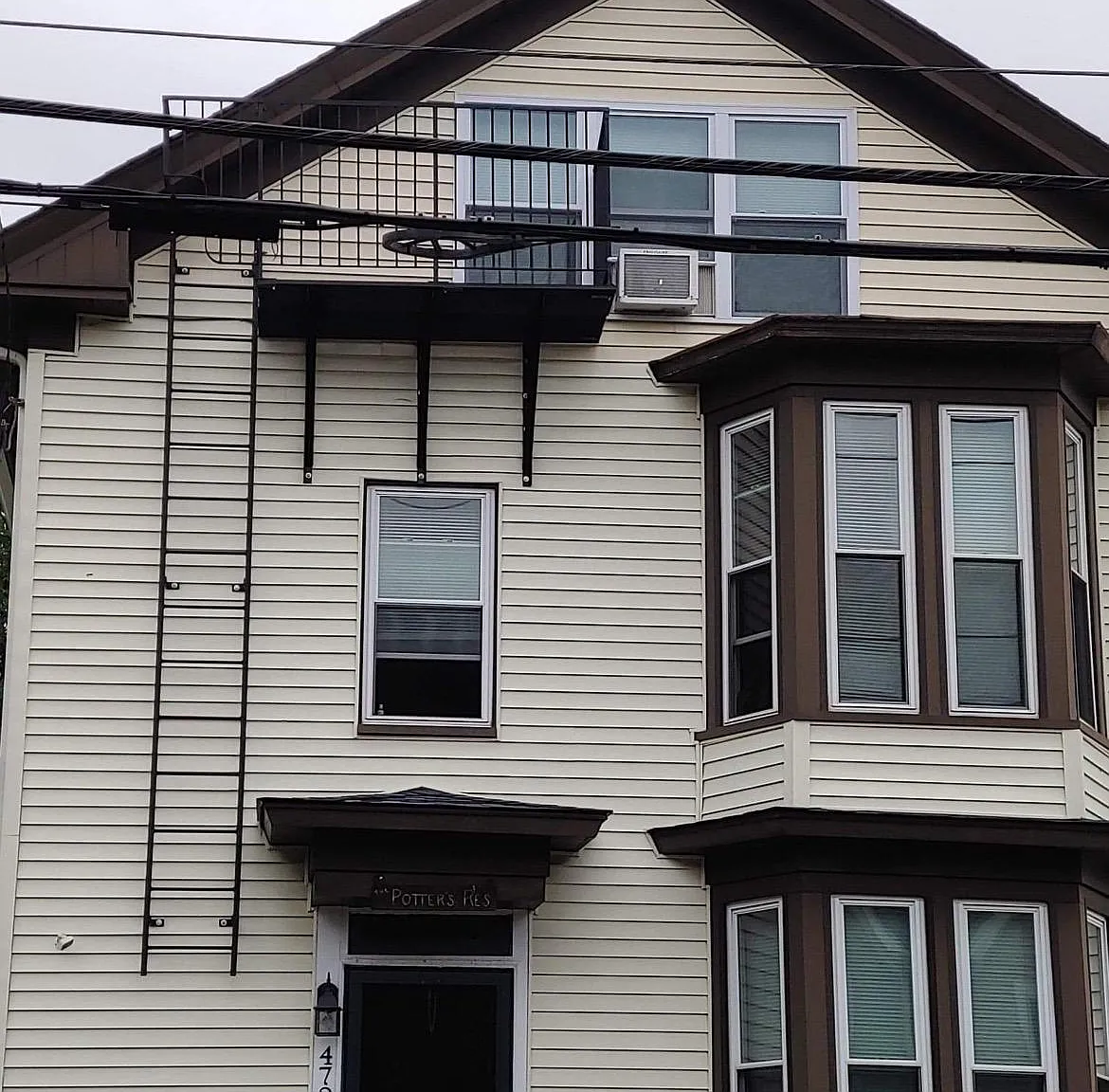 472 Prairie Ave — Photo 1
