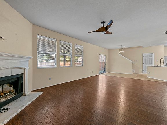 2nd image of 4513 Dogwood Dr