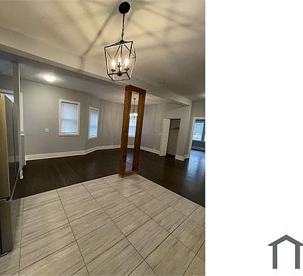 3rd image of 7721 S Emerald Ave #1