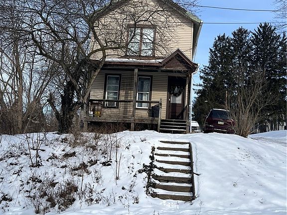 2nd image of 809 Franklin Ave