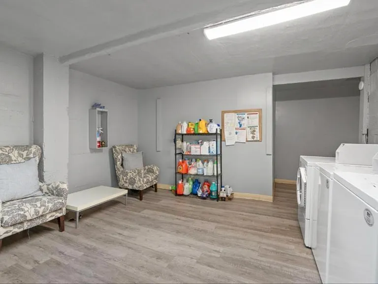 2999 California St #66 — Photo 21