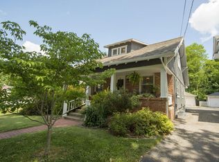 1325 E Meadowmere St, Springfield, MO 65804