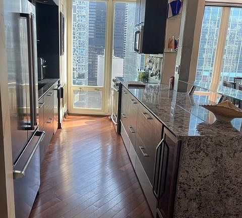 3rd image of 345 Lasalle Ave #2306