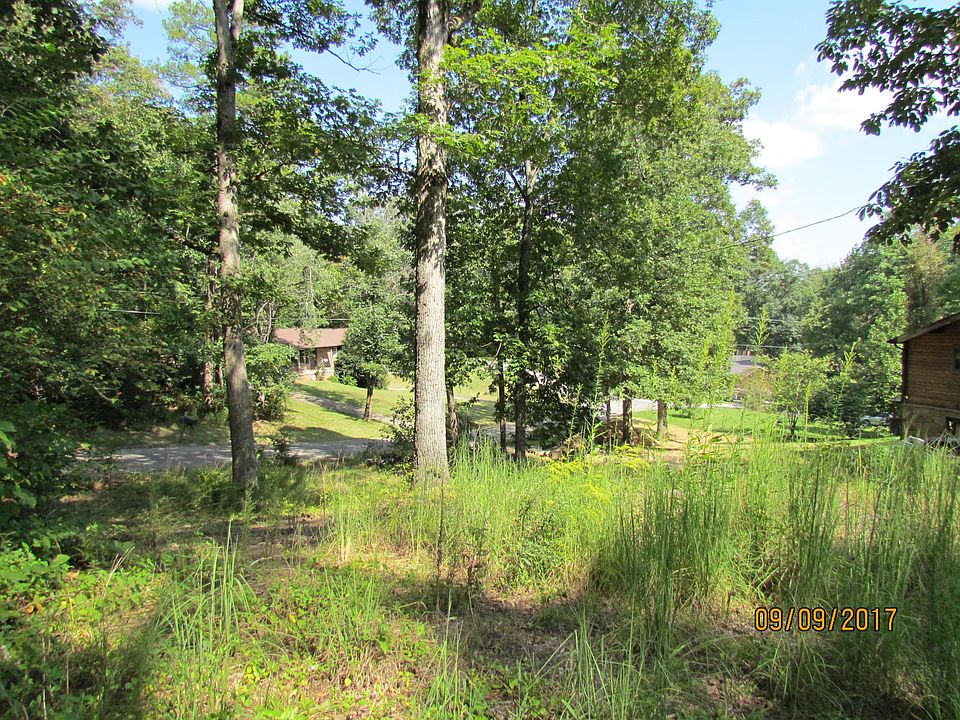 1st image of Parkway Dr