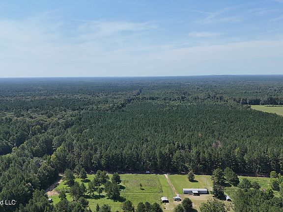 5th image of Davis Rd