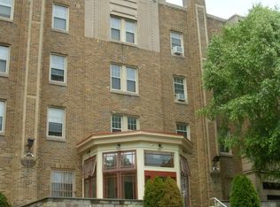 2809 W Queen Ln APT 405, Philadelphia, PA 19129