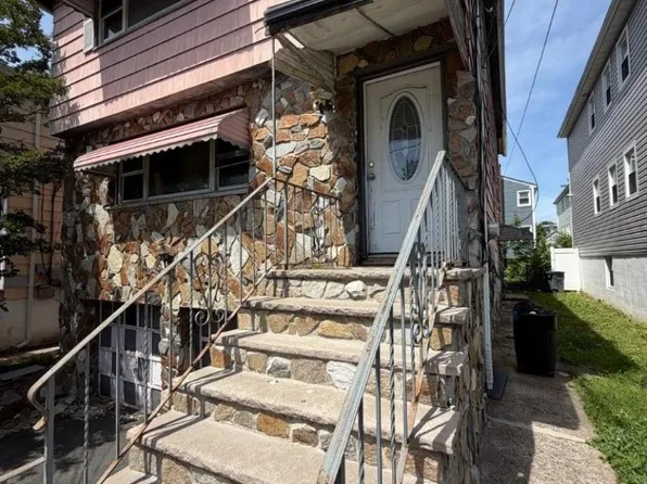 30 Argyle Ter, Irvington Twp., NJ 07111