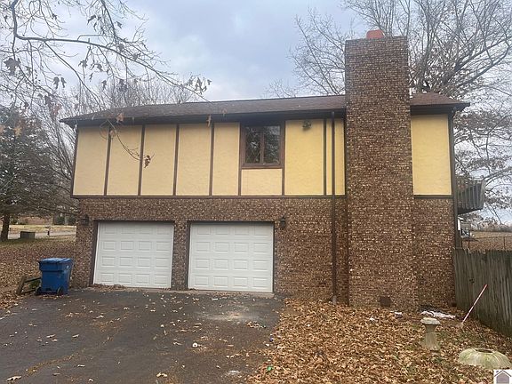 5th image of 140 Rue Thierry Dr
