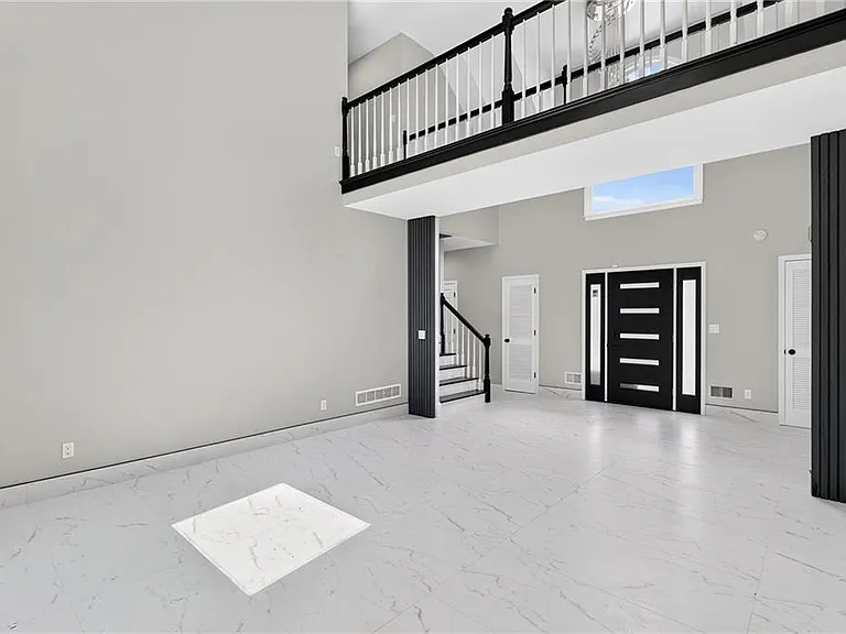 475 Trammell Dr — Photo 6