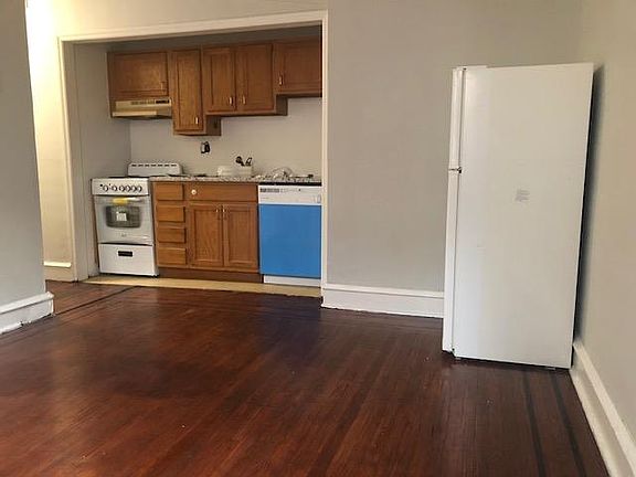 2nd image of 4537 Osage Ave #14