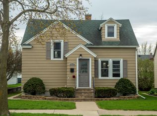 1820 Green Bay St, La Crosse, WI 54601