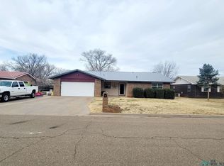 3728 Linkwood Ln, Clovis, NM 88101