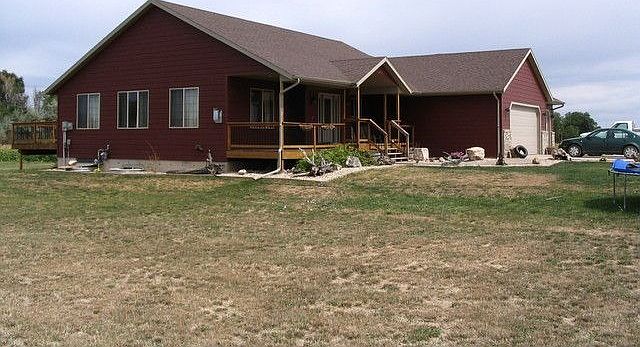 2nd image of 13778 Latigo Ln