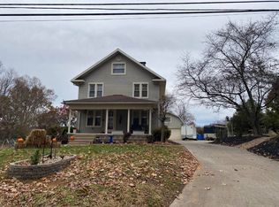 898 Cedar Grove Rd, Parkersburg, WV 26104