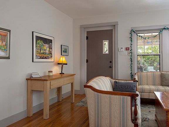 3rd image of 111 E Santa Fe Ave #8