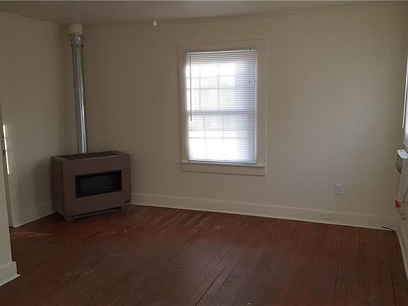 3rd image of 503 S College Ave Unit 2
