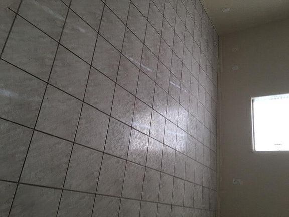 2nd image of 1218 Encanto Ave
