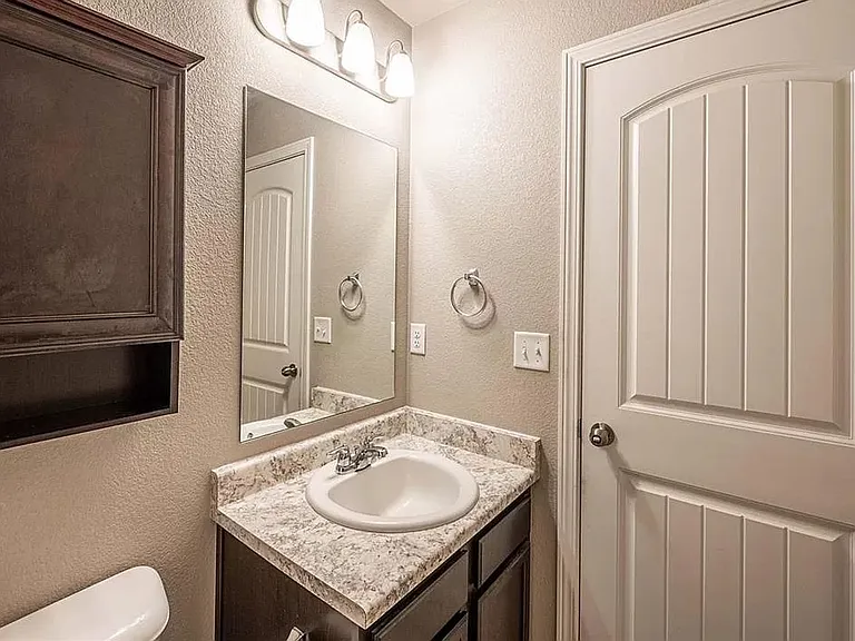 8884 Vanderwood Rd — Photo 24