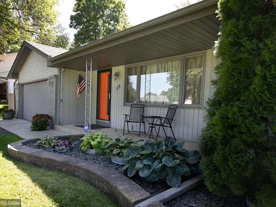 1st image of 105 Harold Dr