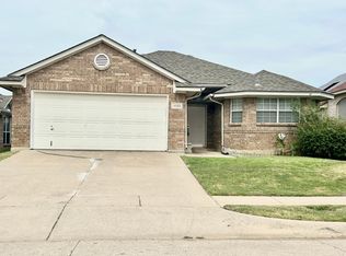 4133 Boulder Park Dr, Euless, TX 76040