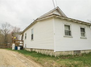 7 Ashton Rd, Norway, ME 04268