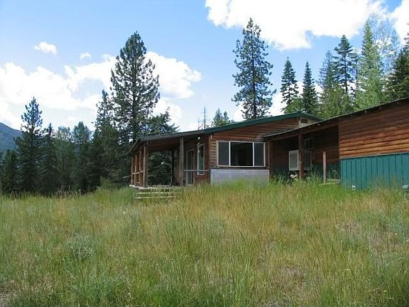 large deck to enjoy summer