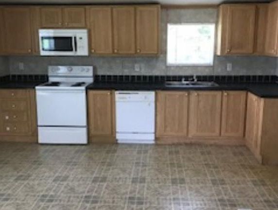 4th image of 254 Hialeah Dr