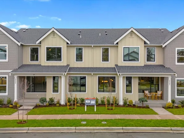 28304 C 74th Drive NW #96, Stanwood, WA 98292