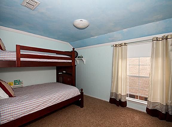 5th image of 10712 Jackson Ln