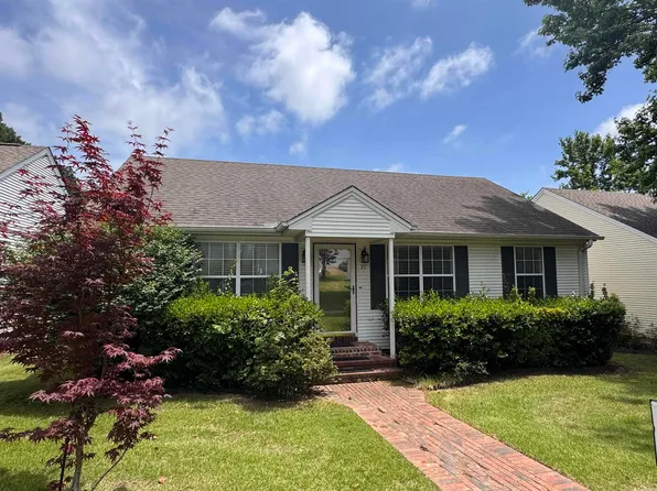 31 River Oaks Trce, Searcy, AR 72143