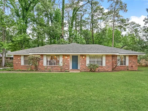 375 Lotus Dr S, Mandeville, LA 70471