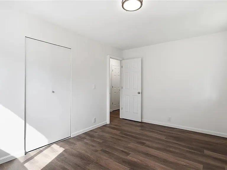 40 Oak Hill Ter — Photo 15