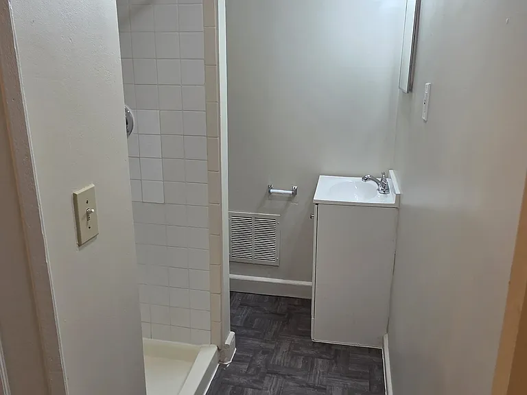 2243 W Fayette St — Photo 11