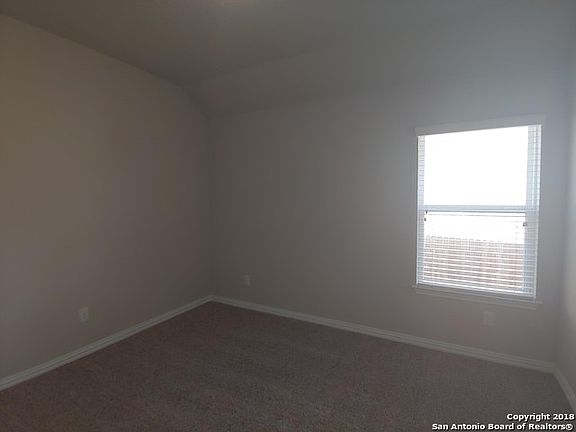 5th image of 2965 Warwick Park