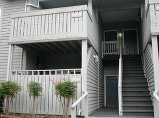 1925 S Clearing Rd, Salem, VA 24153