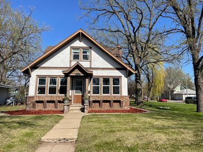 606 Riverside Dr NE, Saint Cloud, MN, 56304