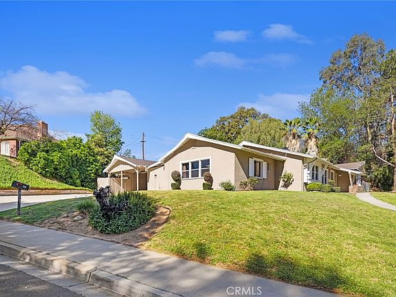 2nd image of 134 W Broadbent Dr