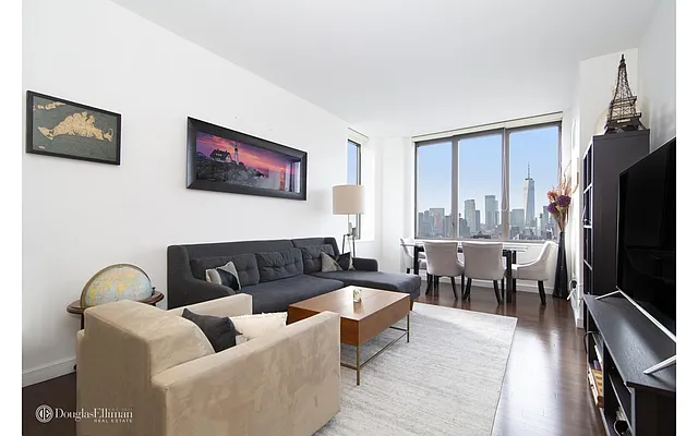 Rented by Douglas Elliman | media 13