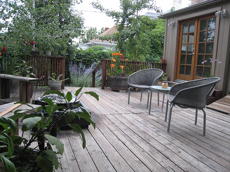 1330 S Grant St — Photo 3