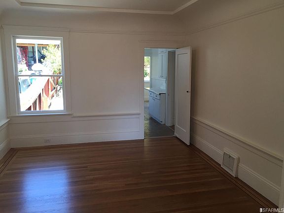 2nd image of 1422 Palou Ave