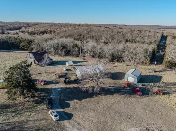 52 Earnestville Rd, Long Lane, MO 65590