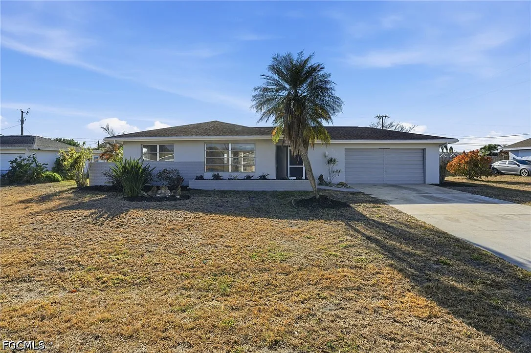 2 bed, 2.0 bath, 1215 sqft, $1,200 — Photo 1